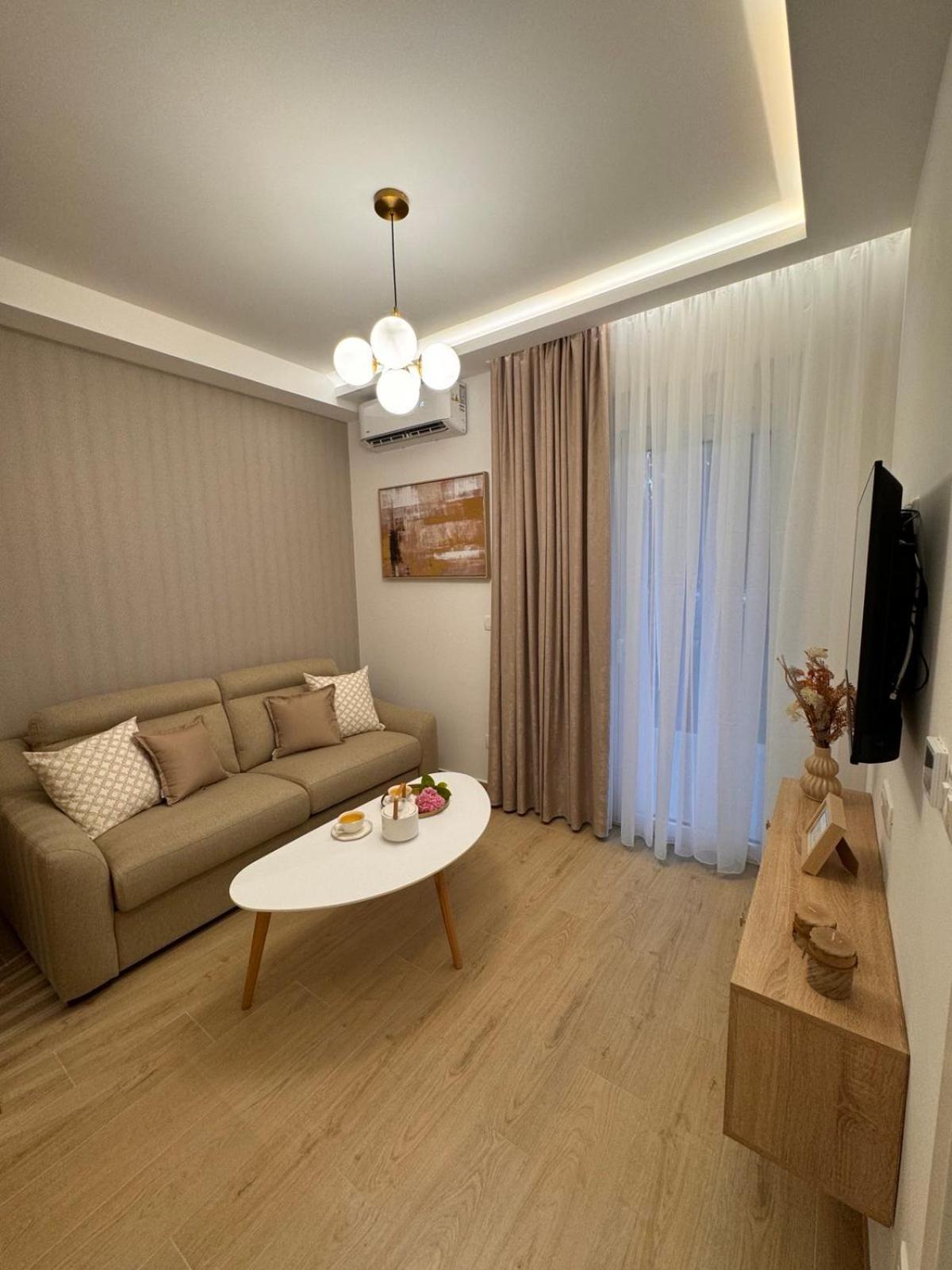 Dmm Apartments Tivat Exterior photo